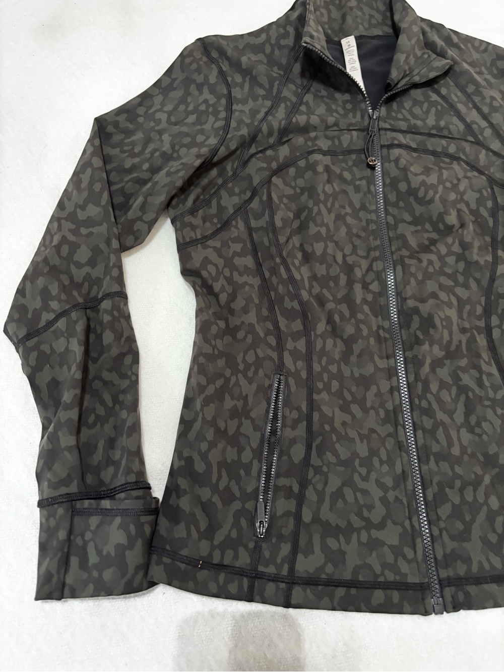 lululemon athletica Olive Green Animal-Print Jacket - Picture 2 of 4